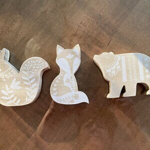 Wooden Animals from Decocrated Subscription Box